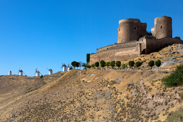 Consuegra-Castle---La-Mancha---Spain-543556278_727x484.jpeg