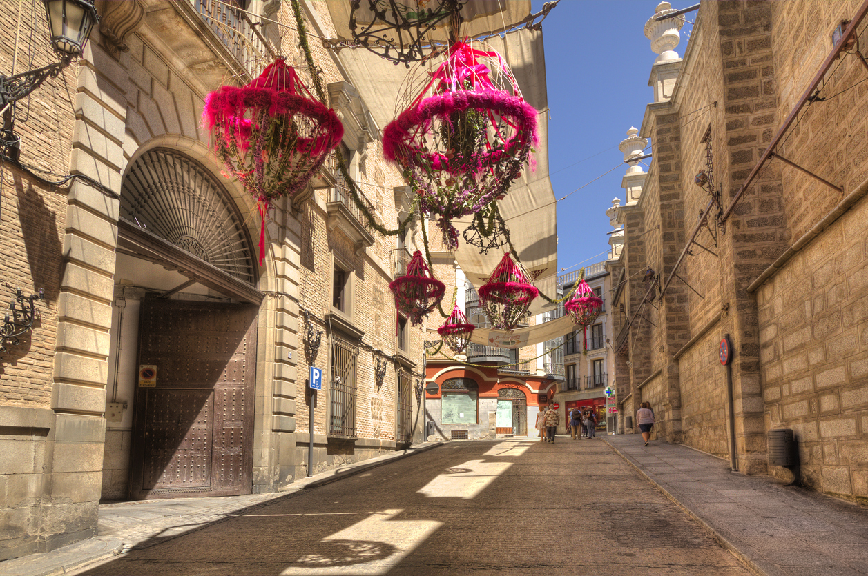 Corpus-Christi-festival-in-Toledo,-Spain-694495648_1259x836.jpeg