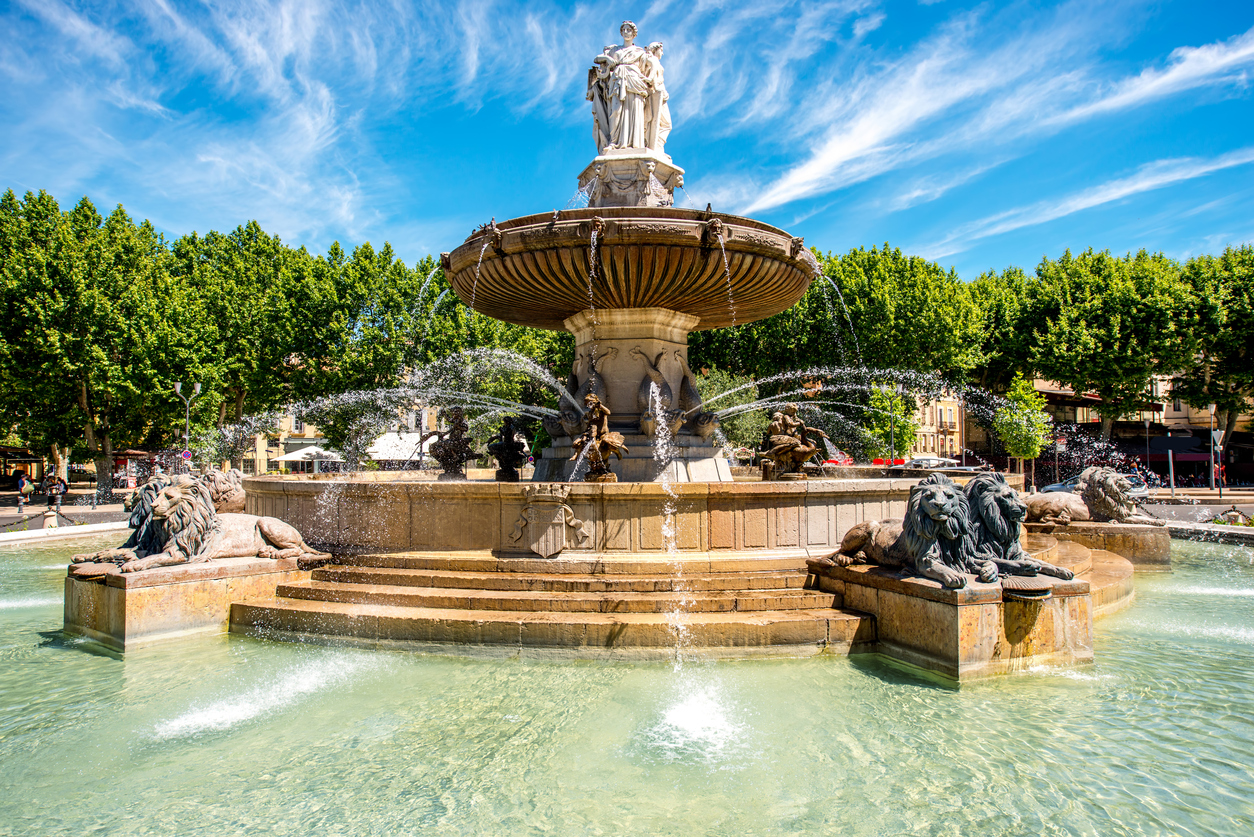 Fountain-in-Aix-en-Provence-612254260_1256x838.jpeg