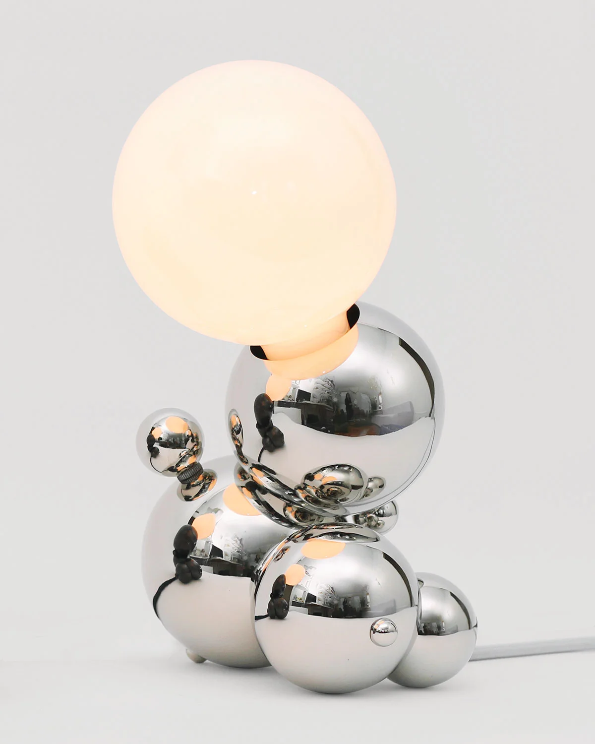 Bubbly_01-LG-Table_ORB_PolishedNickel-01b.web.jpg