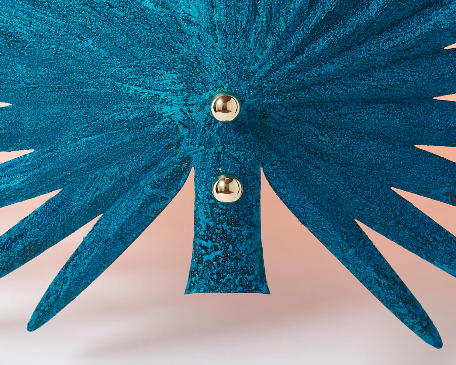 Blue salt patina / polished brass