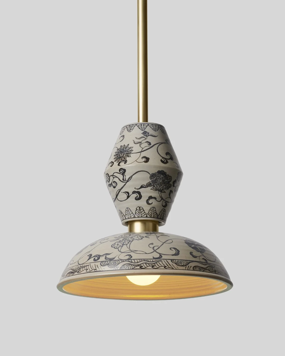 Pilar x Huanxi Round Cone Pendant 02