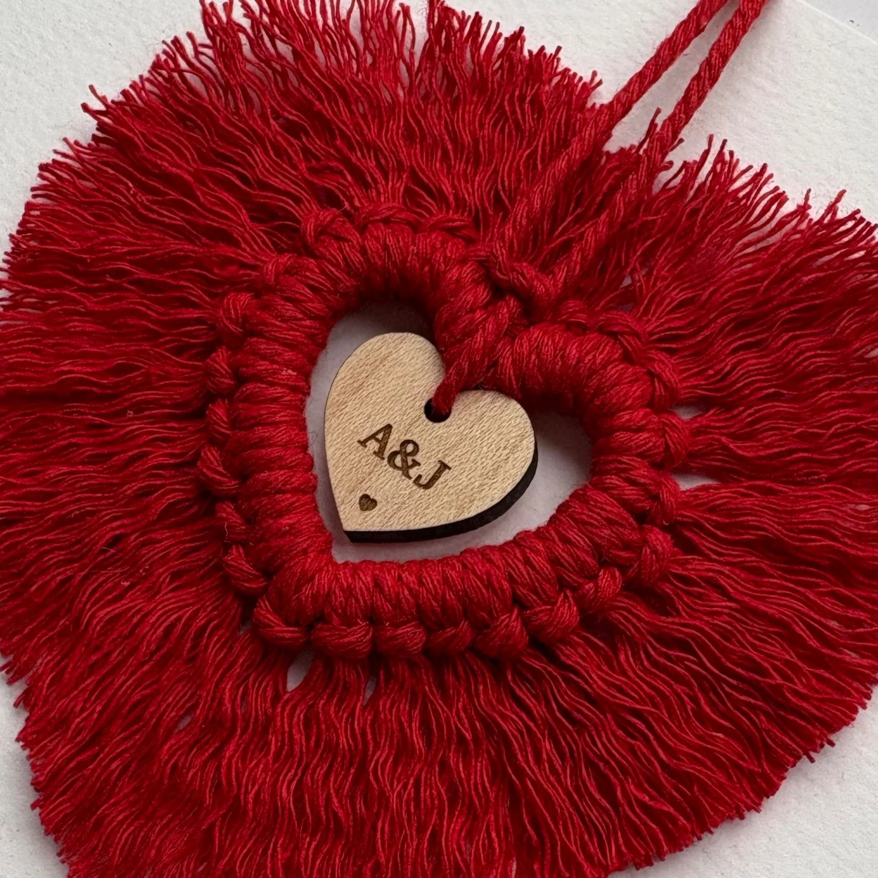 valentines+macrame+heart+close+up+2.jpg