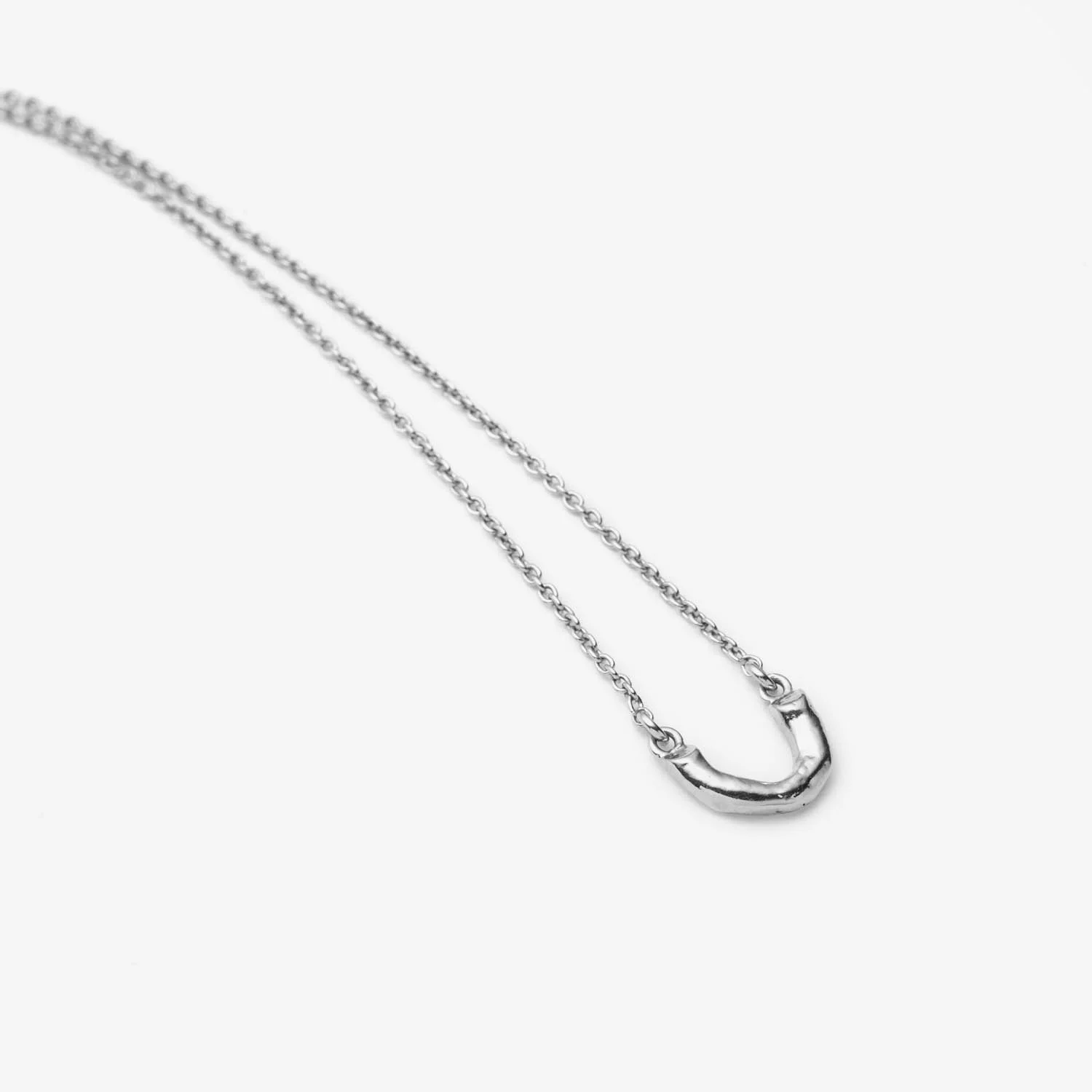 arc-en-ciel.argent.collier pétillante.jpg