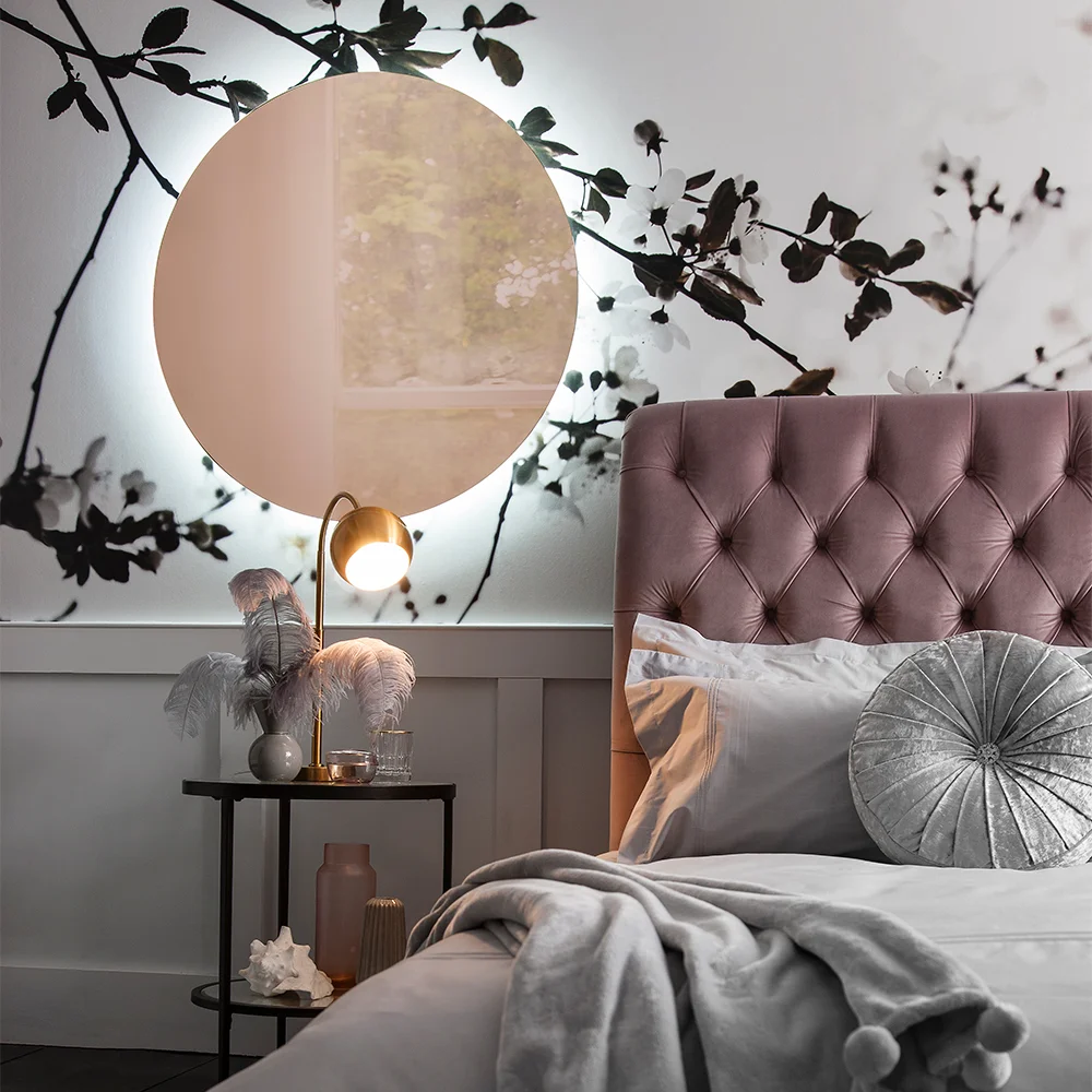 Romantic_Mirror-C1.jpg