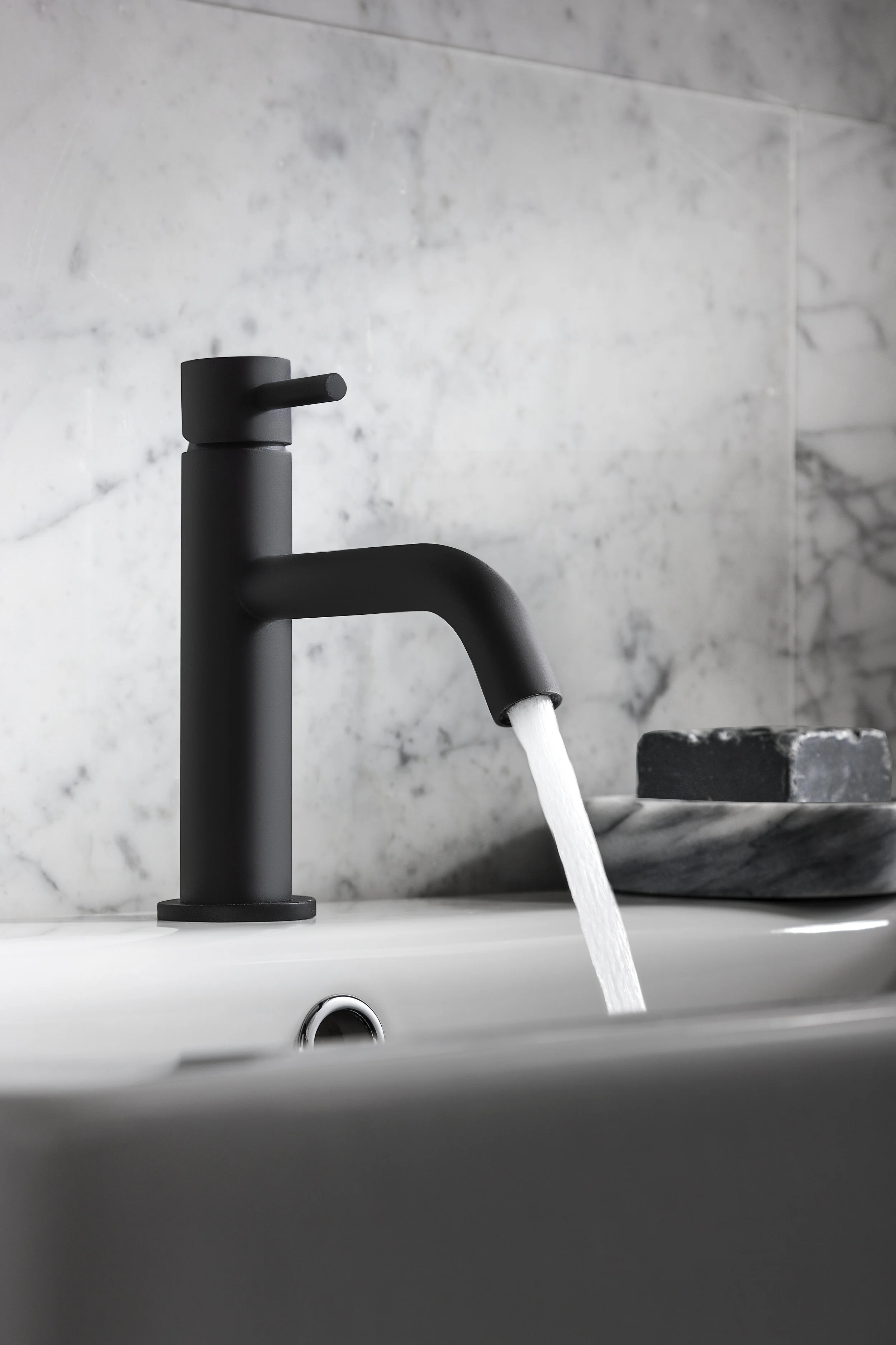 Six of the Best Black Bathroom Taps — LIV for Interiors