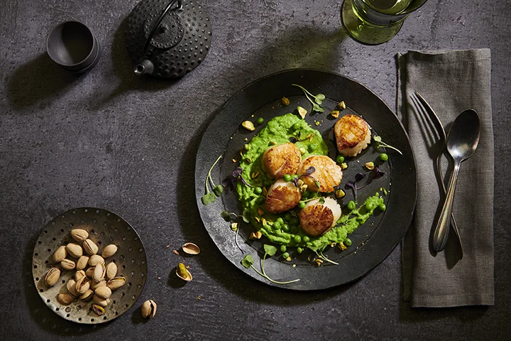 scallops-peapuree.jpg