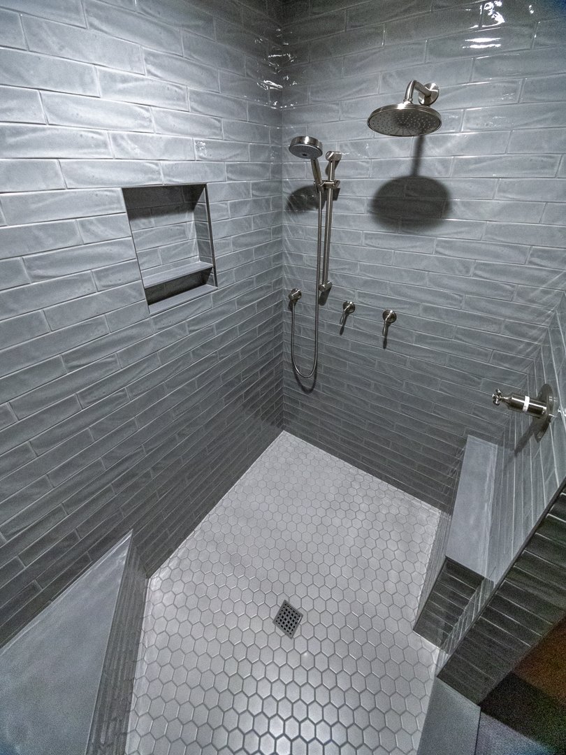 bathroom remodel (3).jpg