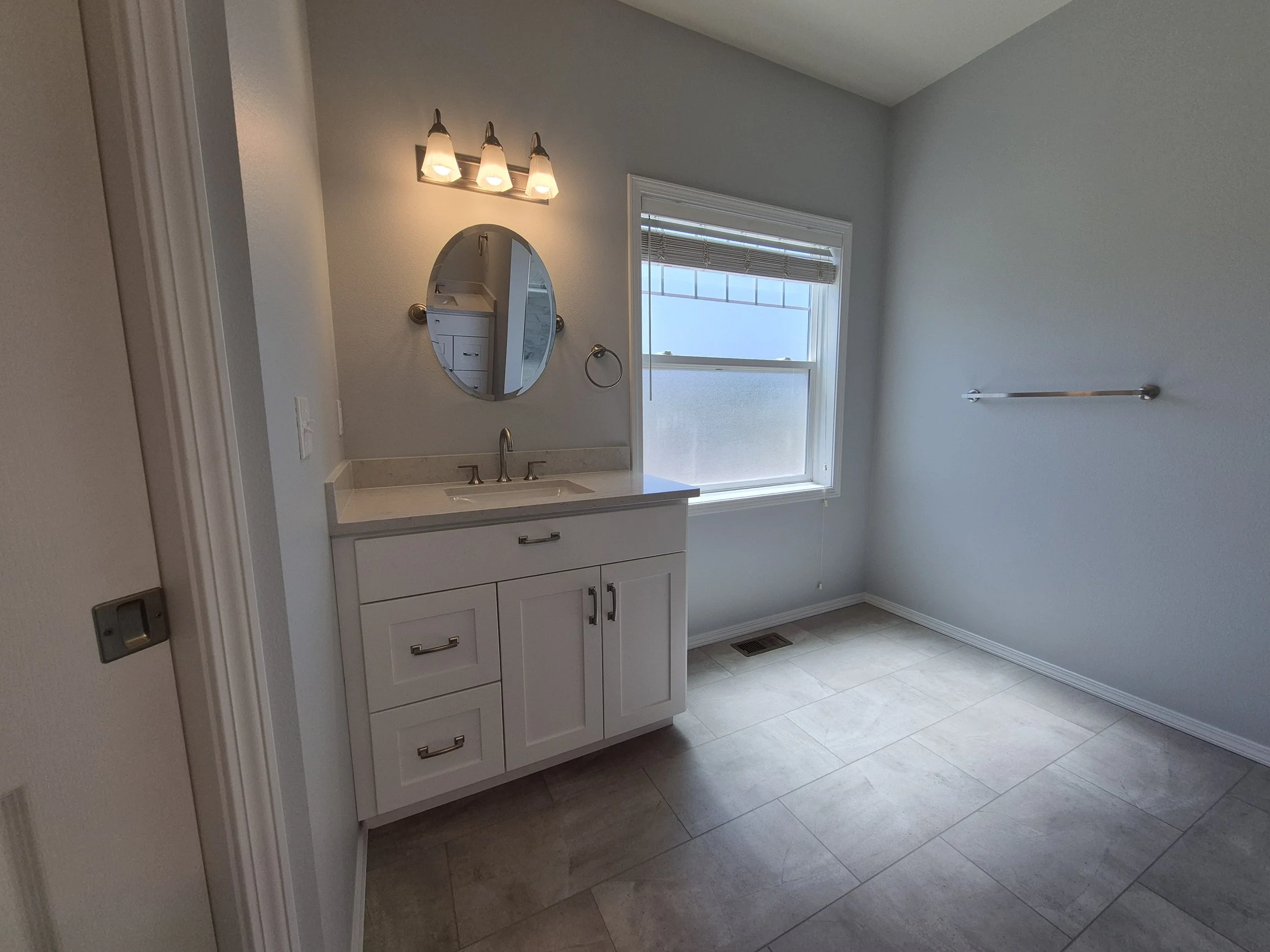 bathroom remodel spokane (3).jpg