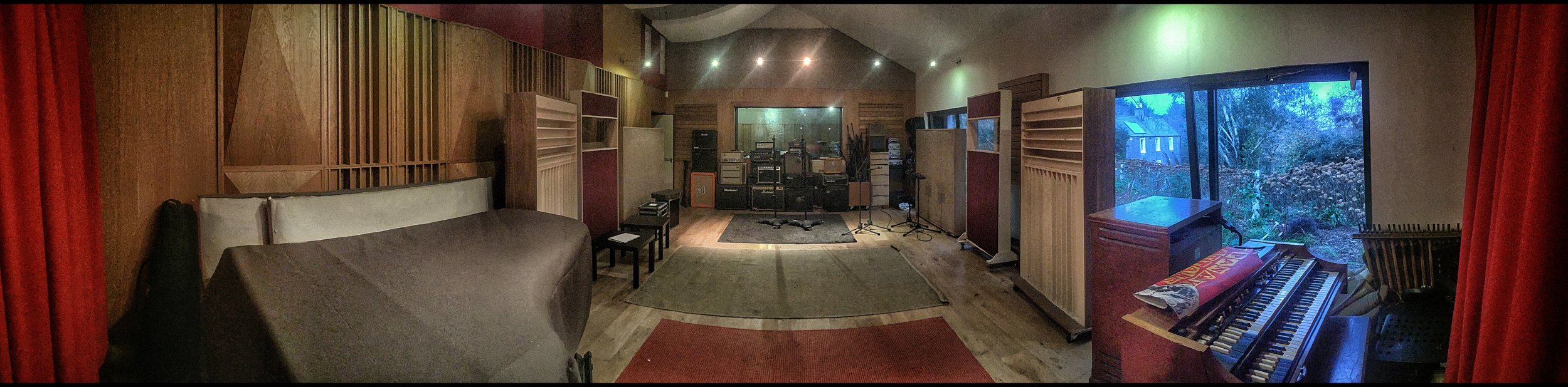 Live Room