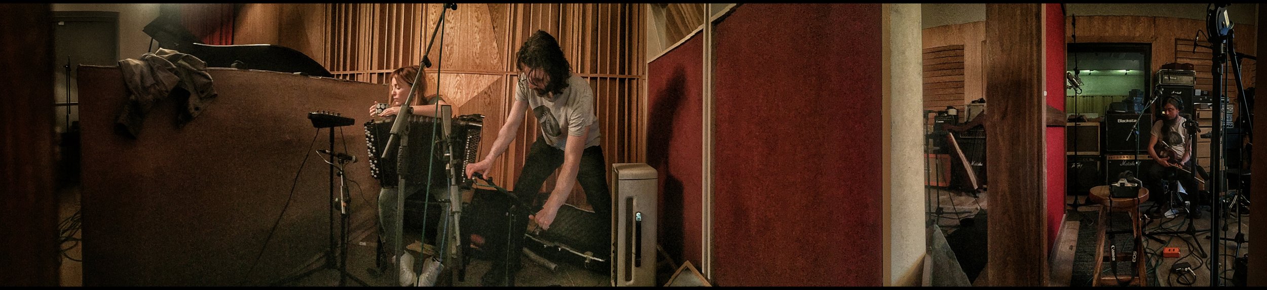 Spud setting up the Mics