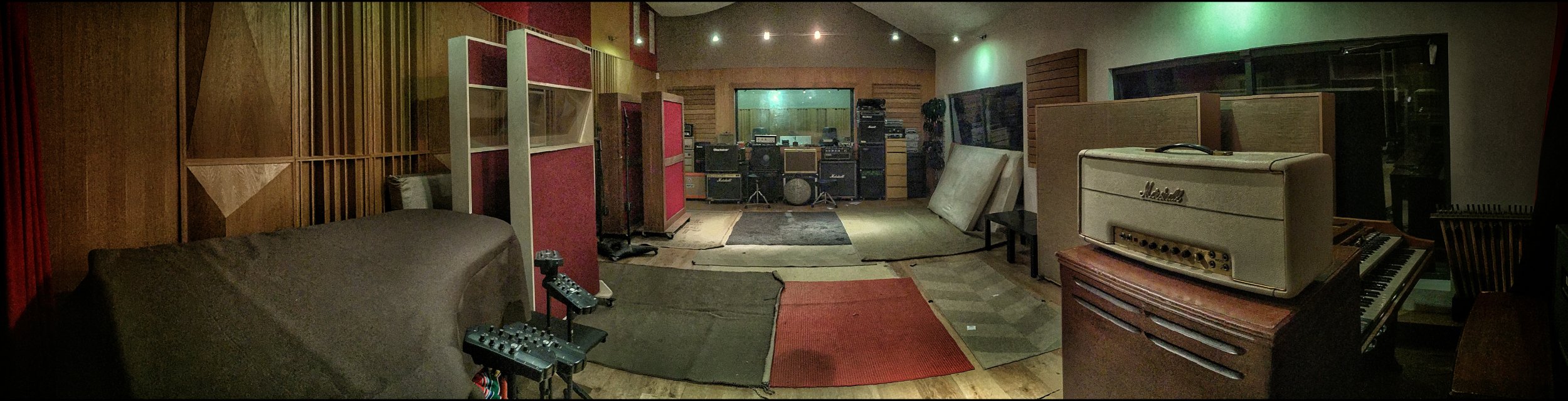 Live Room