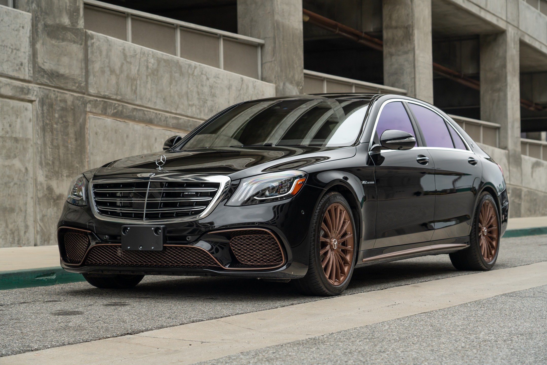 Check this one out, ending tomorrow @westsidecollectorcarstorage is proud to present this 2020 Mercedes S65 AMG Final Edition with only 1,200 miles and in like-new condition on @bringatrailer !! It's an unbelievable opportunity to buy a car that was