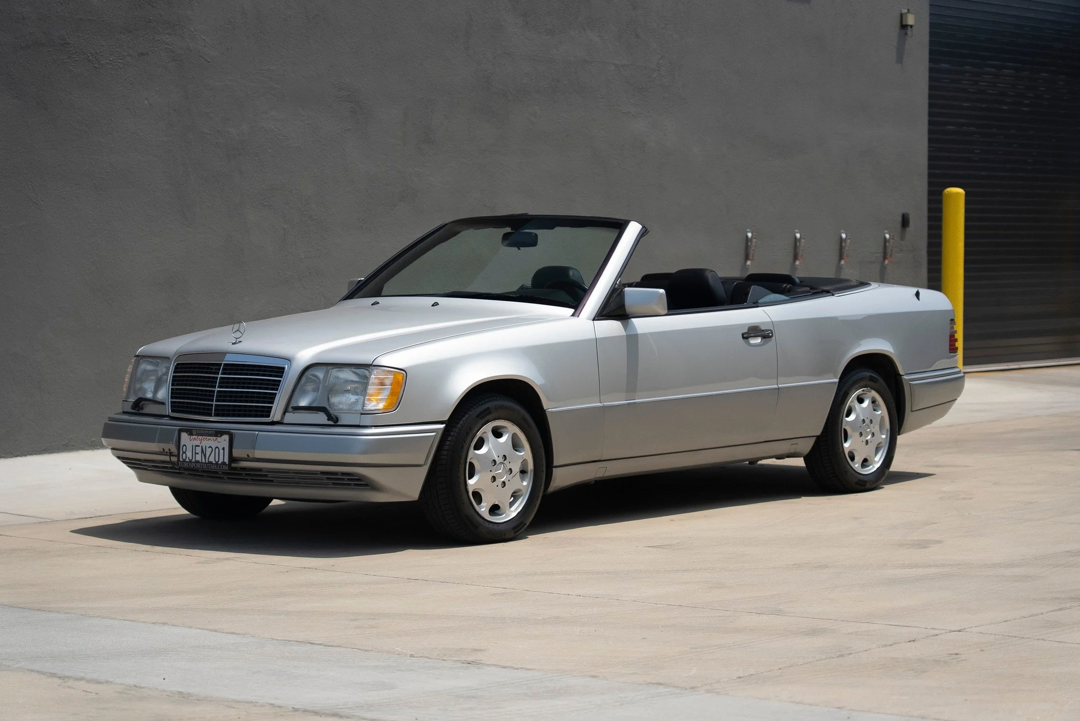 NO RESERVE DAILY DRIVERS coming in hot! @westsidecollectorcarstorage is proud to present a trio of ready-to-daily enthusiast cars! We've got a stunning Mercedes E320 Cabriolet in the right color with tons of service history. We've got a 2016 E63S Wag