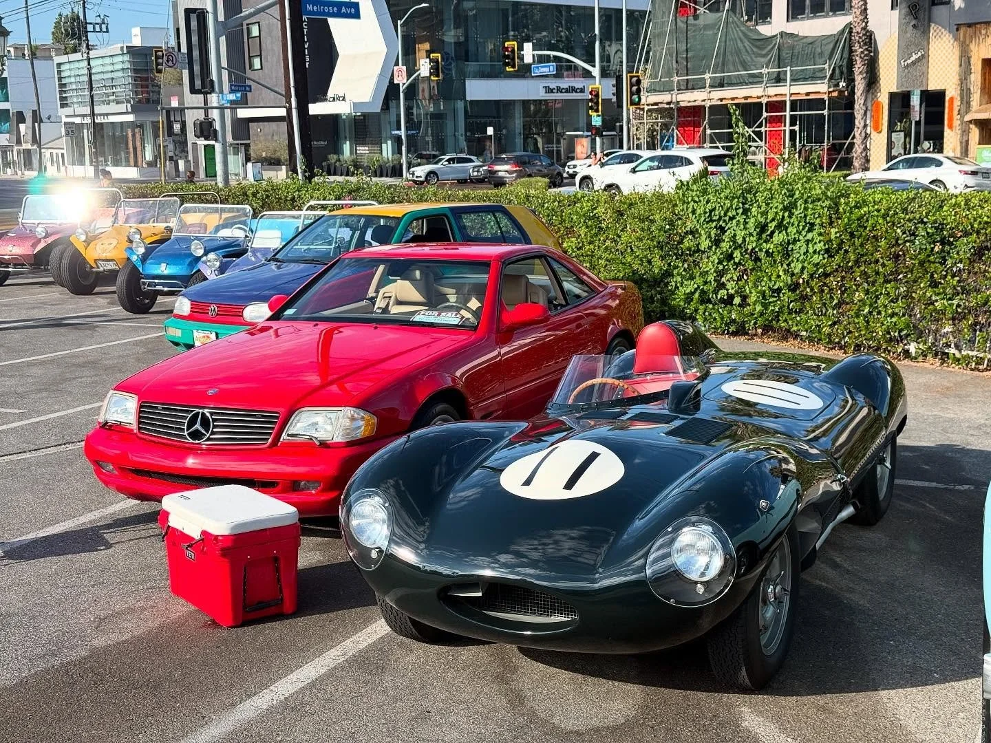 Whole spectrum of California in one little parking lot this morning with @meyersmanx