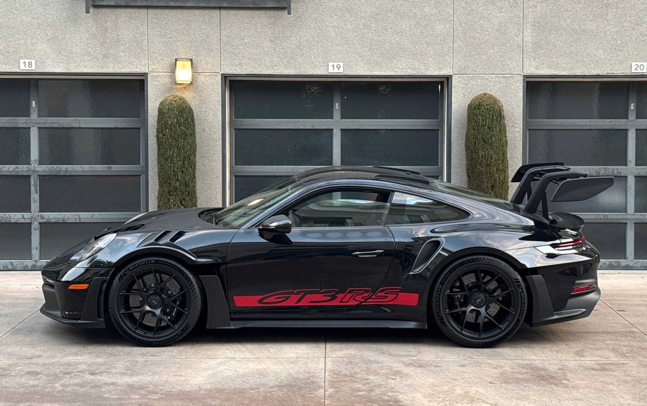 Magical as it is on track, I did not like the GT3 RS on the road. It is actively bad at that activity. Well now, It comes on an optional Michelin Pilot Sport 5S tire, which is supposed to be more road friendly, so we're having another go. Will it mak