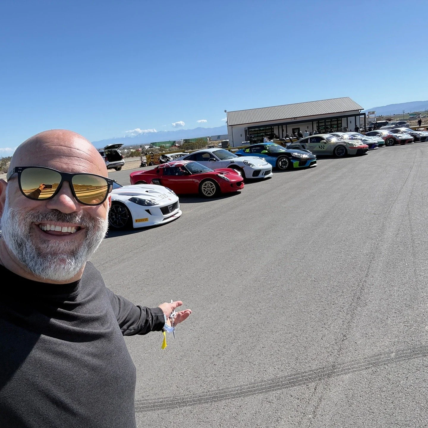 First member day at @willow_springs_raceway ! Met some great folks, and got to test out one of the "Club Cars" a GT4 RS Clubsport on slicks for a few laps! Mainly shot a video with this neat '111RS' Lotus by @inokinetic_group which you'll s