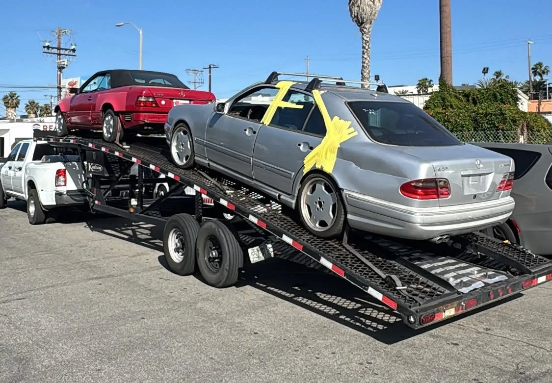 Time for @kwiekclassics to turn these two cars into one overpowered one!