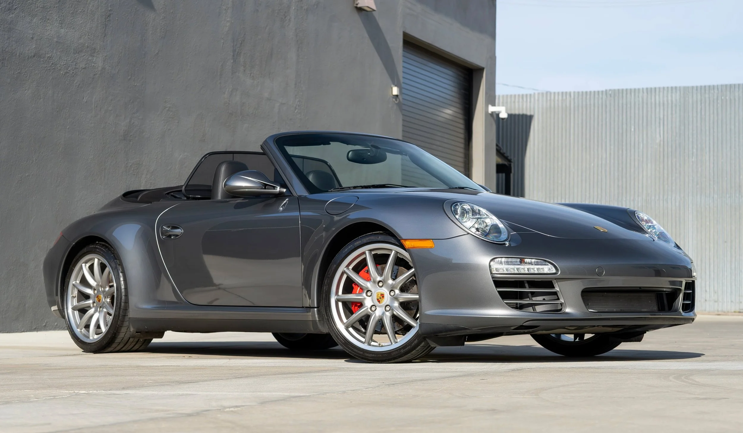 Now THIS is a hot one right here! @westsidecollectorcarstorage is proud to present on behalf of our good client this INCREDIBLE 2012 Porsche 997 Carrera 4S Cabriolet with just 12k original miles! The PDK equipped example is a great color combo, with 