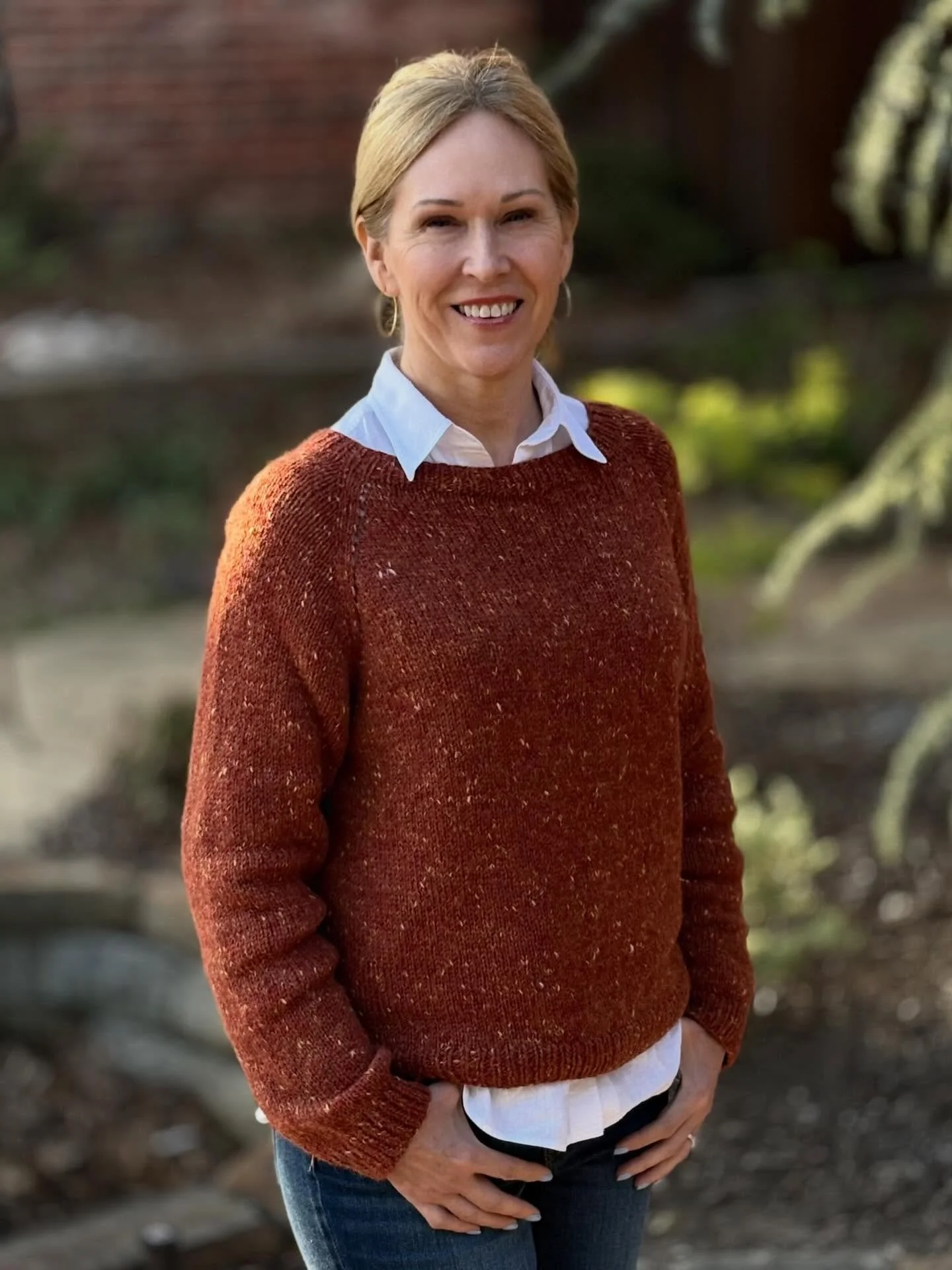 More McKinney Raglan inspiration! This one looks so good on Kelly! She used Quince &amp; Co. Hawk in Persimmon. 

Yarn details:
Worsted Weight
60% alpaca / 40% merino
218yd - 100g
Non-superwash

Flecked throughout with natural neps, it brings depth a