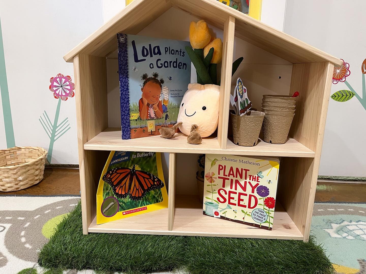 We are exciting to start our next unit:
 🌱GARDENING 🌱 
We&rsquo;ll be exploring the parts of a plant, life cycle, and characteristics of plants, along with what plants need to grow. Get ready for more fun activities! 

#tigerlilypreschool #halfdayp