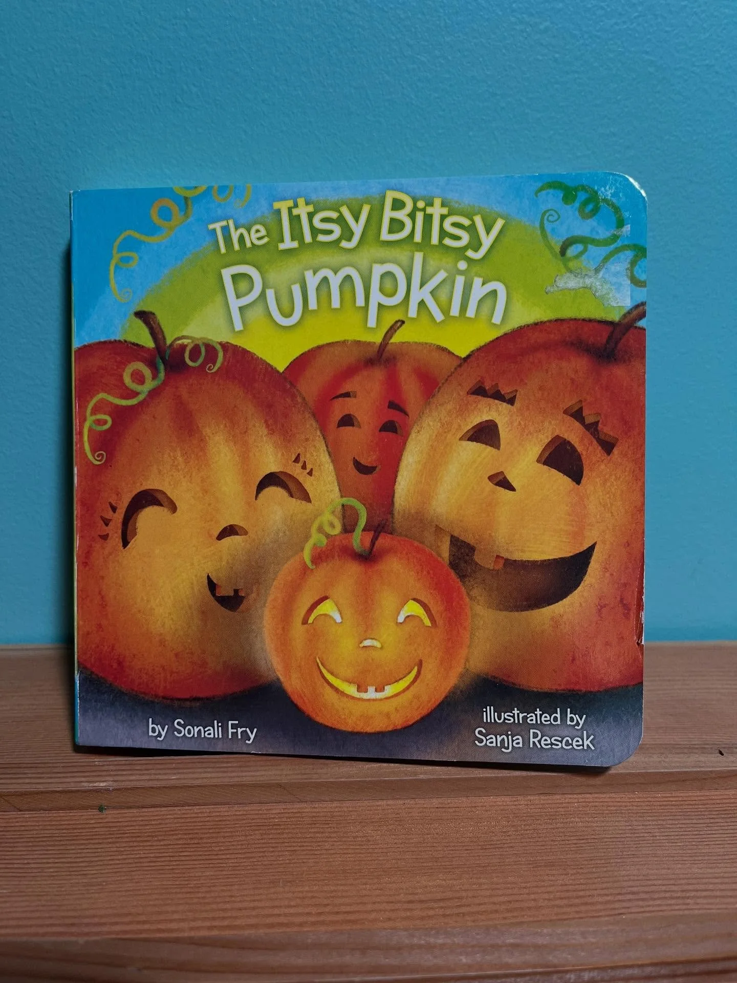🎃 Halloween Books 👻

1. The Itsy Bitsy Pumpkin by Sonali Fry, illustrated by Sanja Rescek 
2. Pete the Cat Trick or Treat by James Dean
3. How to Catch a Witch by Alice Walstead &amp; Megan Joyce 
4. There Was An Old Lady Who Swallowed a Bat! By Lu