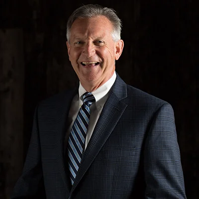 bob-mcewan-suit.png