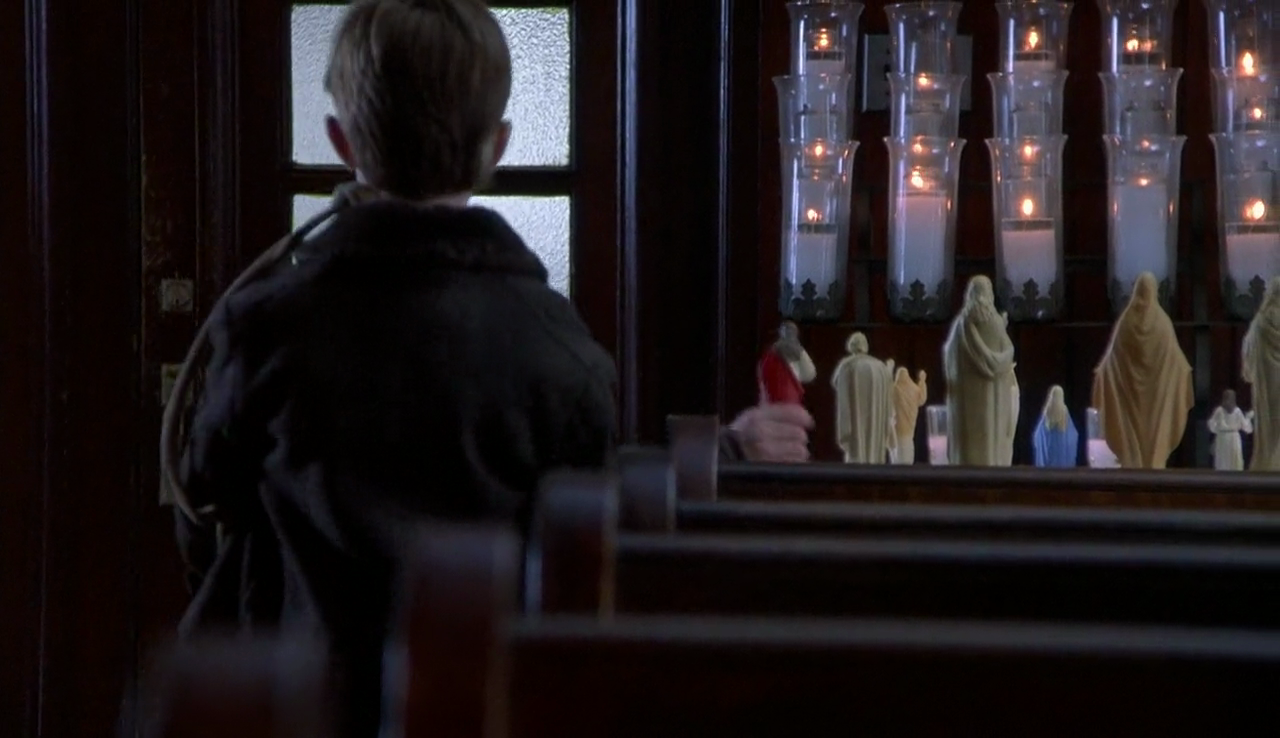 Back-Row-Sixth-Sense-MNightShyamalan.png