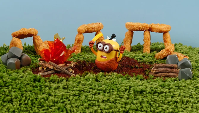 Minions_0000_Caveman_670.jpg