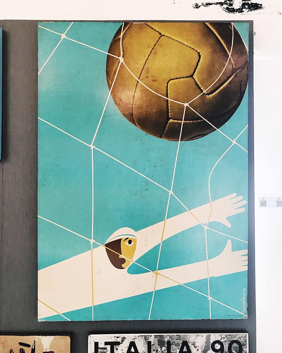 One of many amazing posters at the Estadio Centenario Museum 🇺🇾⚽😍
.
.
#WaxinAndChillaxin #Montevideo #Uruguay #EstadioCentenario #Soccer #Futbal #InternationalLanguageOfLove #Stadium #HistoricalMonument of World #Football #WorldCup #FIFAWorldCup #