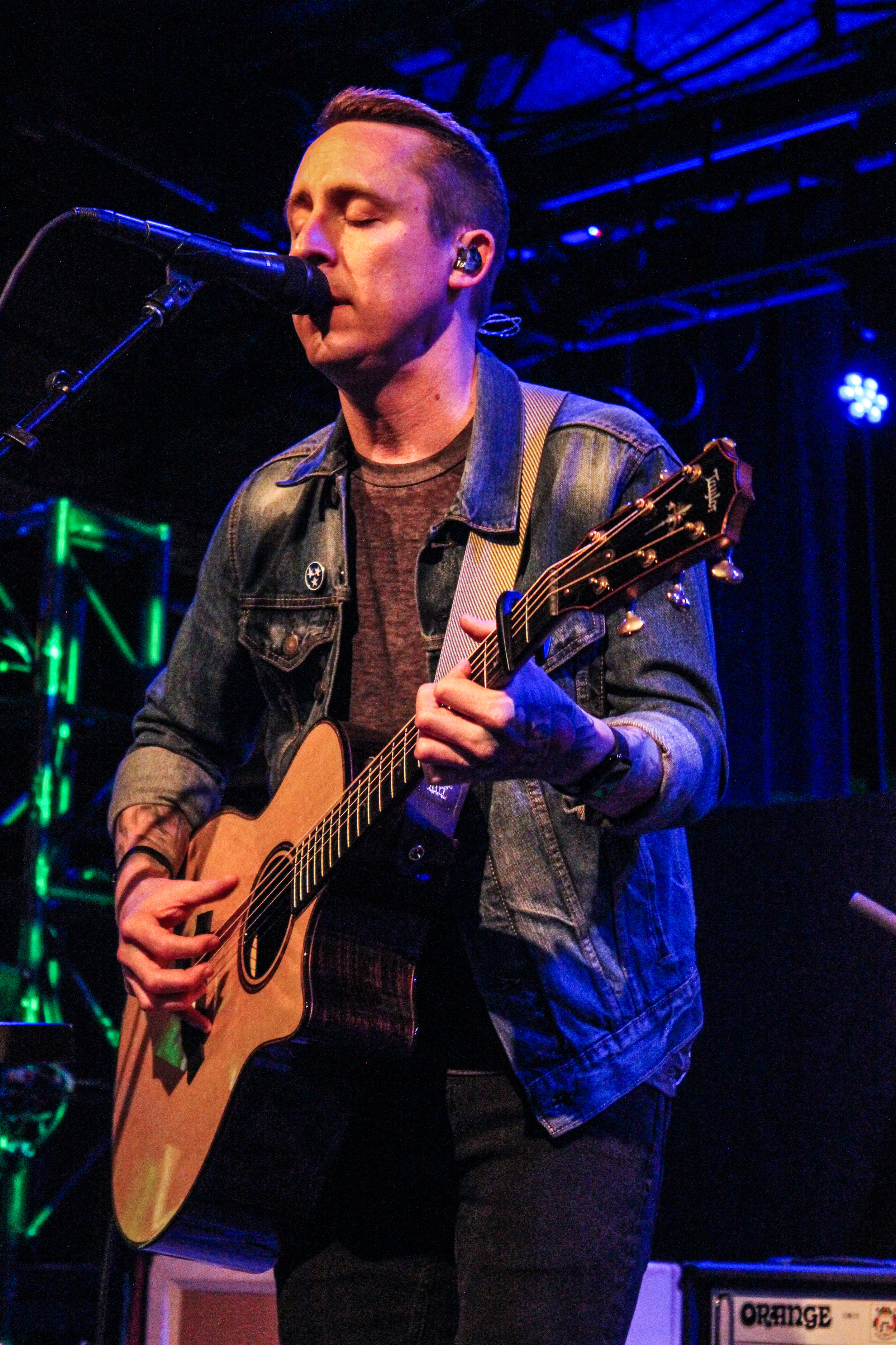 05 William Ryan Key of Yellowcard (2).jpg