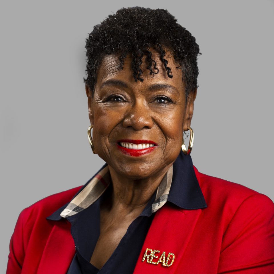 Theresa Kelly 2019 electronic.jpg