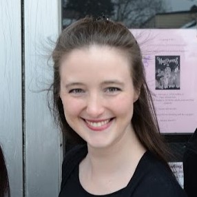 kate headshot.jpg