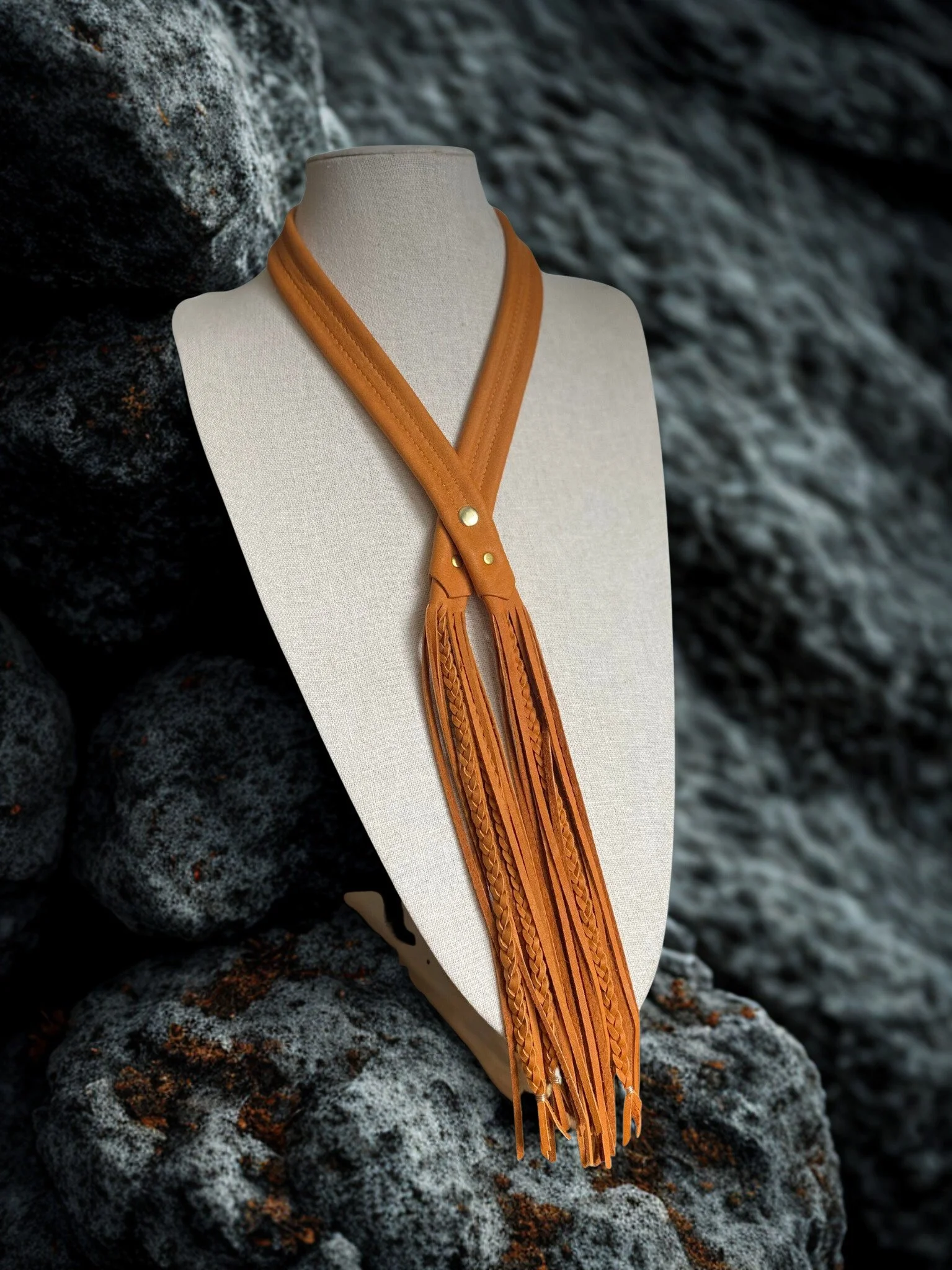 1" Mountain Cedar Fringe Bolo