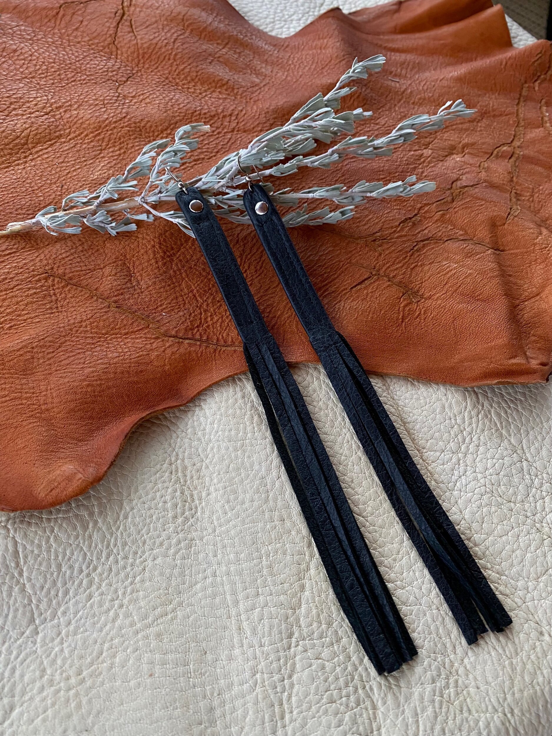 40BF7B9E-52AD-474B-8C5F-CF3F3B09027A