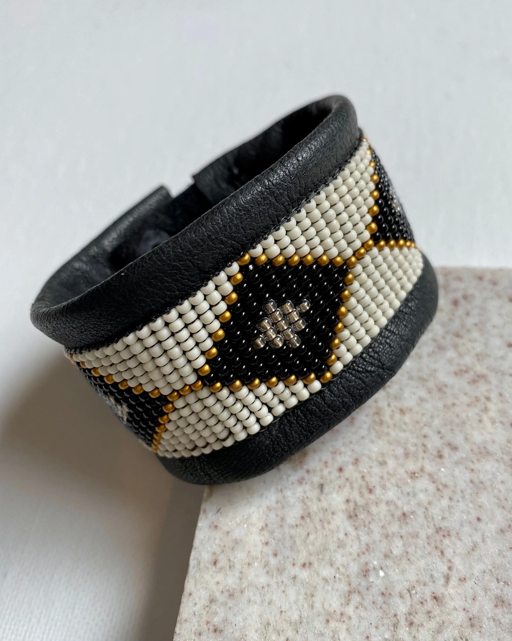 E393C64C-331A-4211-BBDF-3BCEDB18D5FB