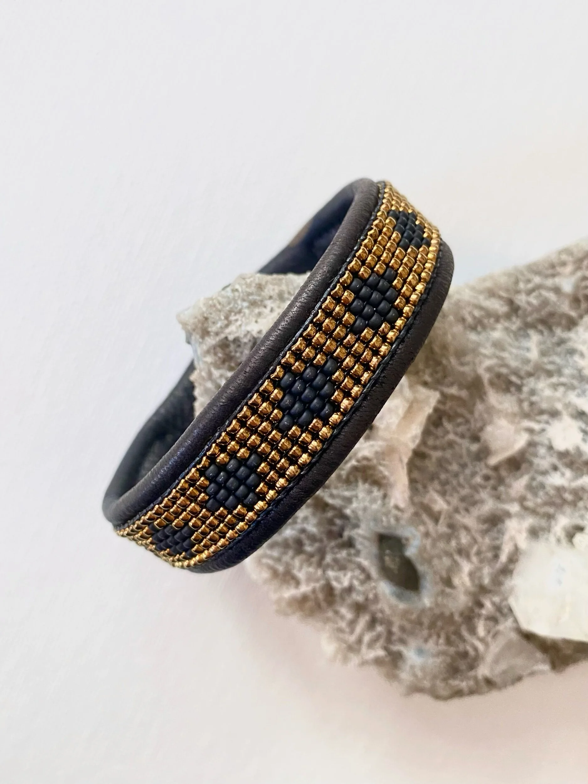 FBE2F346-9CEB-4291-BB52-536EA89710EE