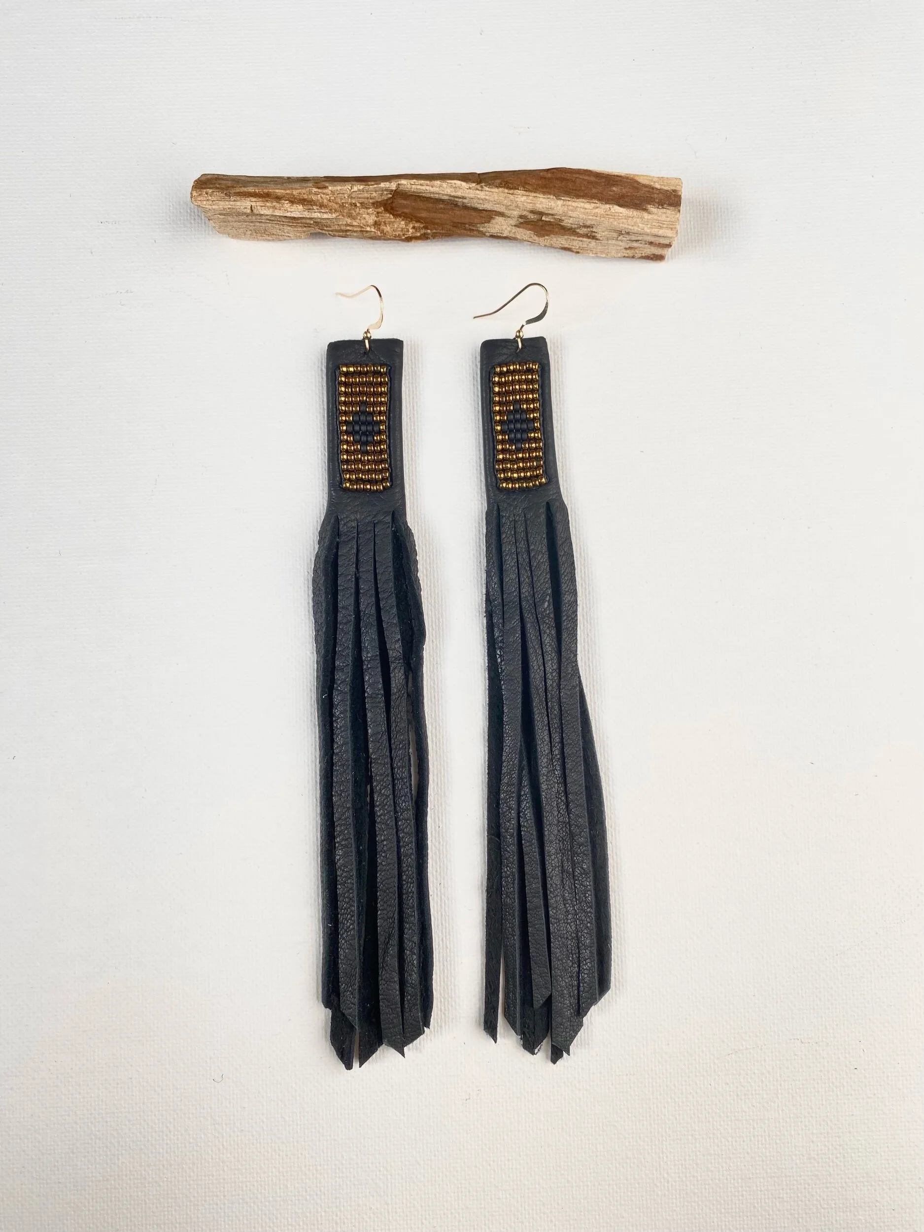 A623E3B8-7AC7-4E8F-B188-2505907467A7