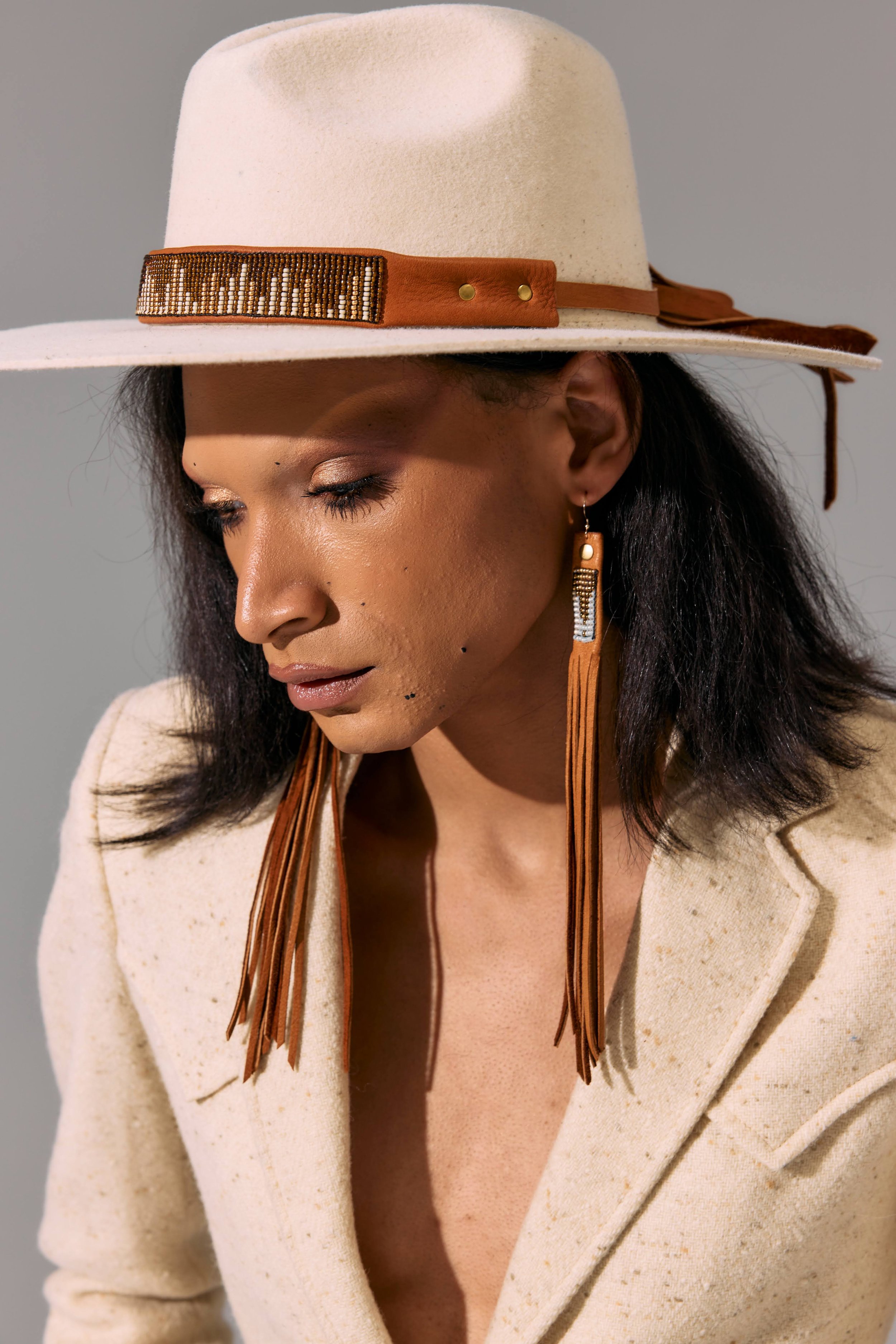 LEATHERSAGE_168.jpg