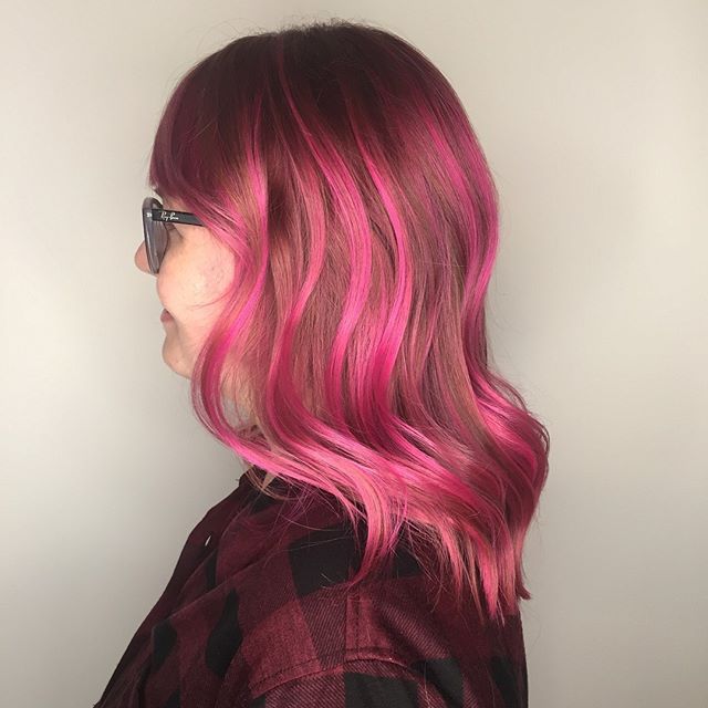 PINK hair for the lovely @Sarah_ftw 💕 
@daughterofozsalon 
#daughterofozsalon .
.
.
.
.
#hair #pinkhair #mermaidhair #unicornhair #pravana #pravanavivids #toronto #torontohair #torontohairsalon #leslieville