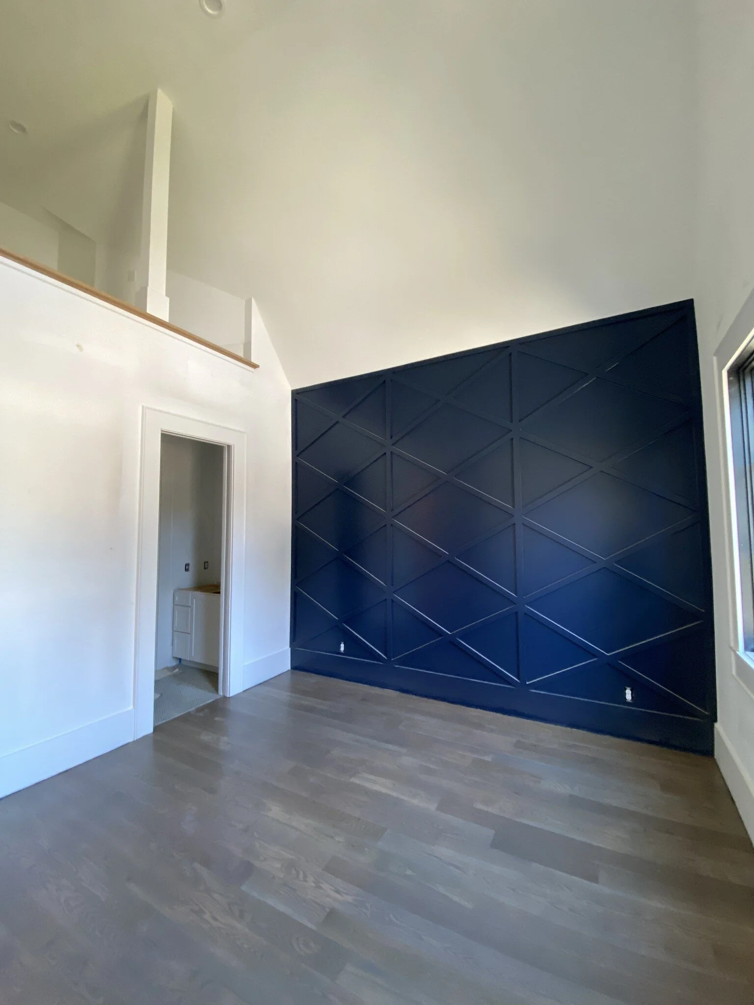 2204579-9.jpg