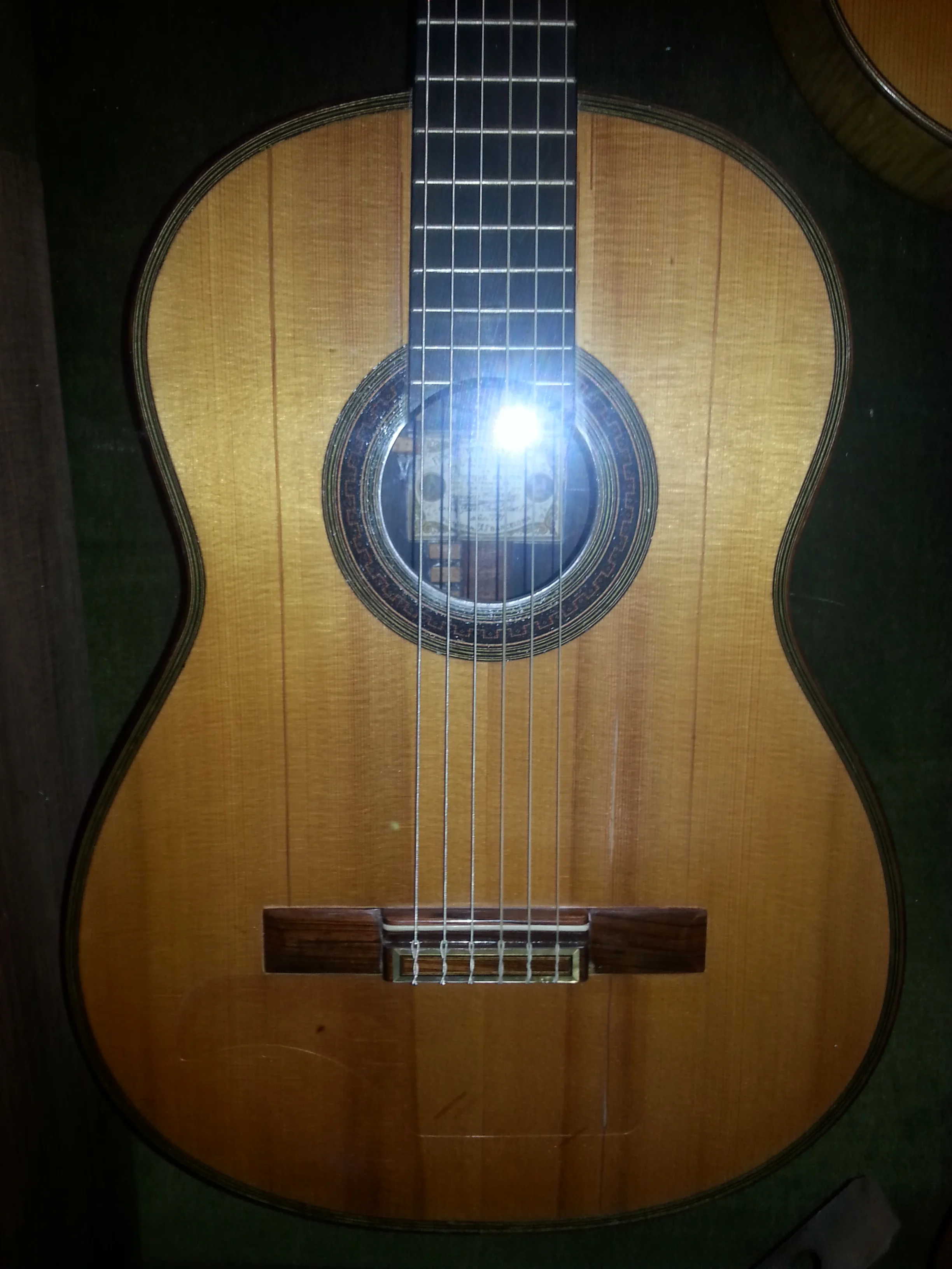 The "Francisco Simplicio" guitar.