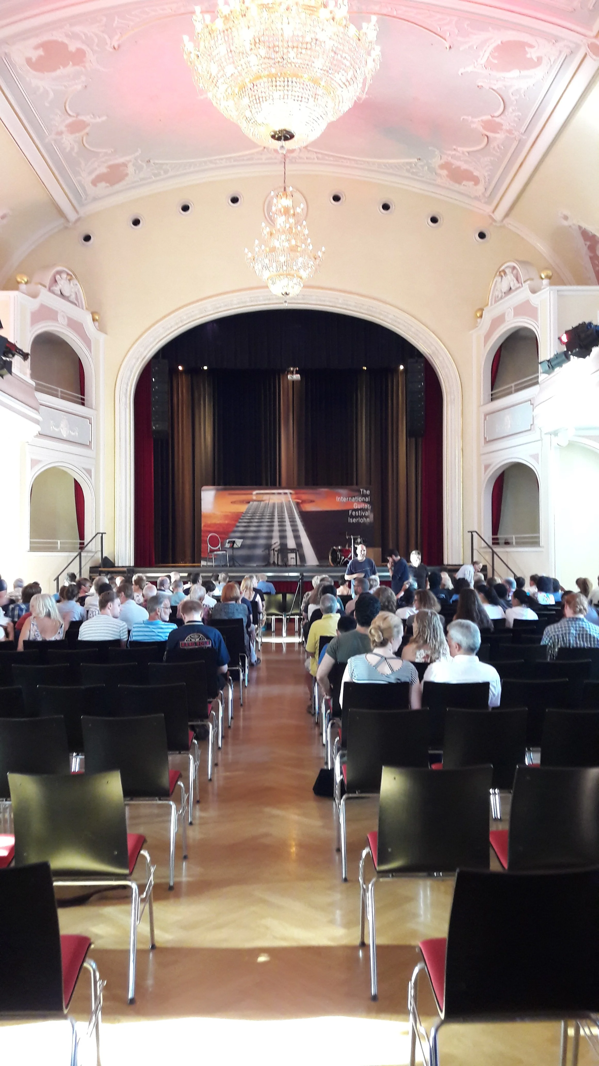 The Goldene Halle.