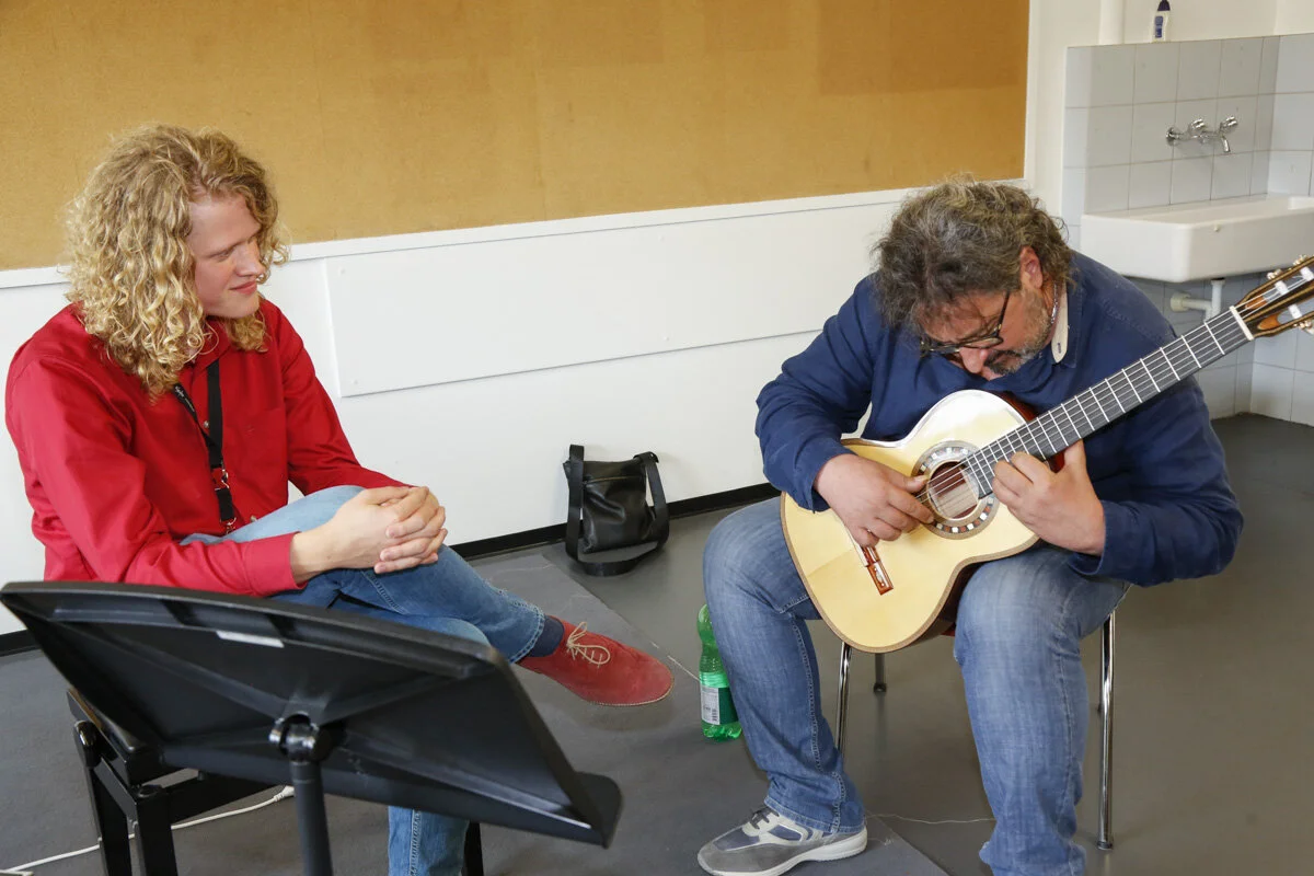 Aniello Desiderio, trying out “Ilona”. Eschen, Liechtenstein