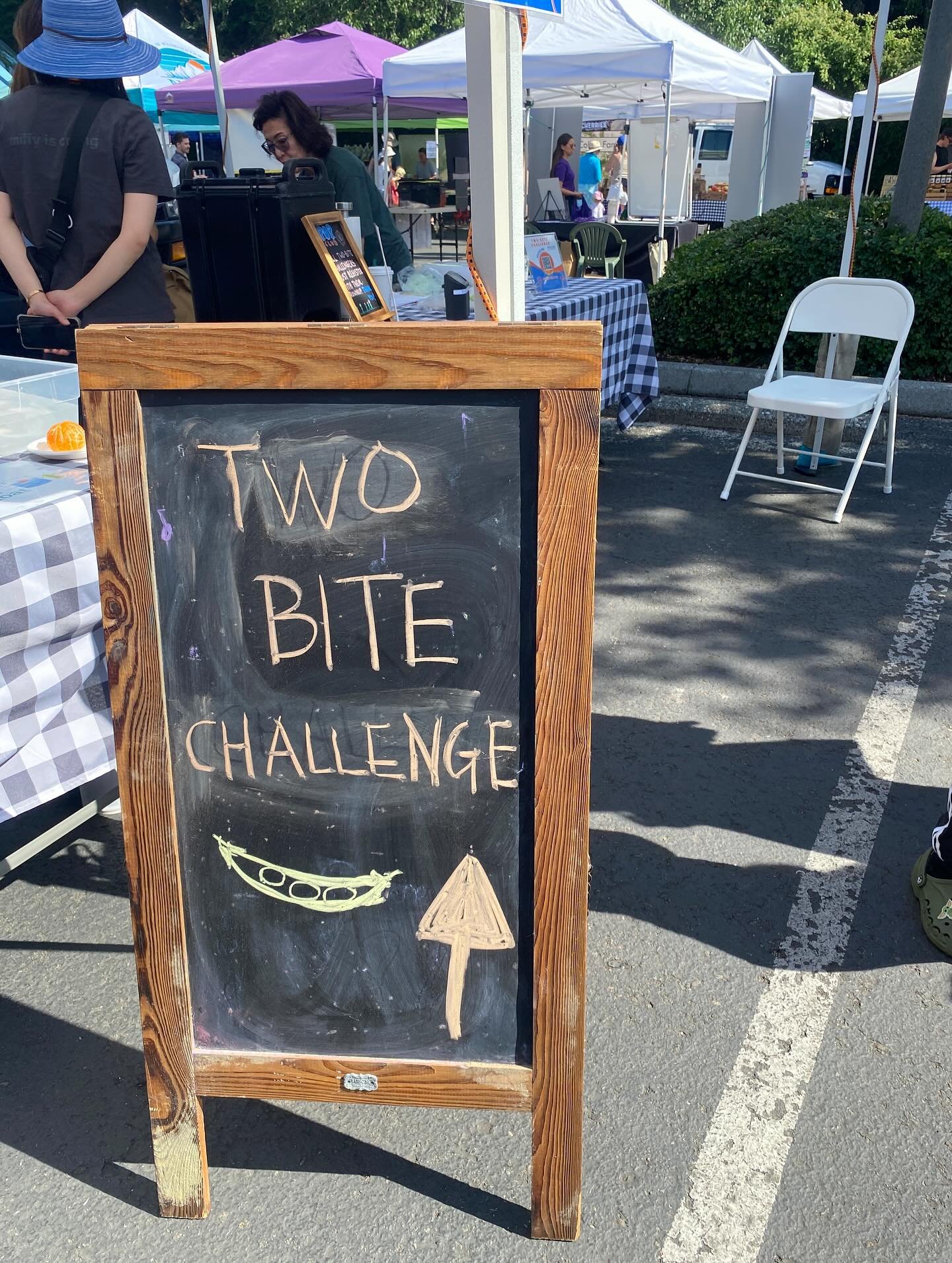 Have your kids taken the Two Bite Challenge at Bellevue Farmers Market? Every week at BFM, the Two Bite Challenge encourages kids to explore different tastes and develop an understanding about seasonal and regional farming.  Kids 3-12 are invited to 