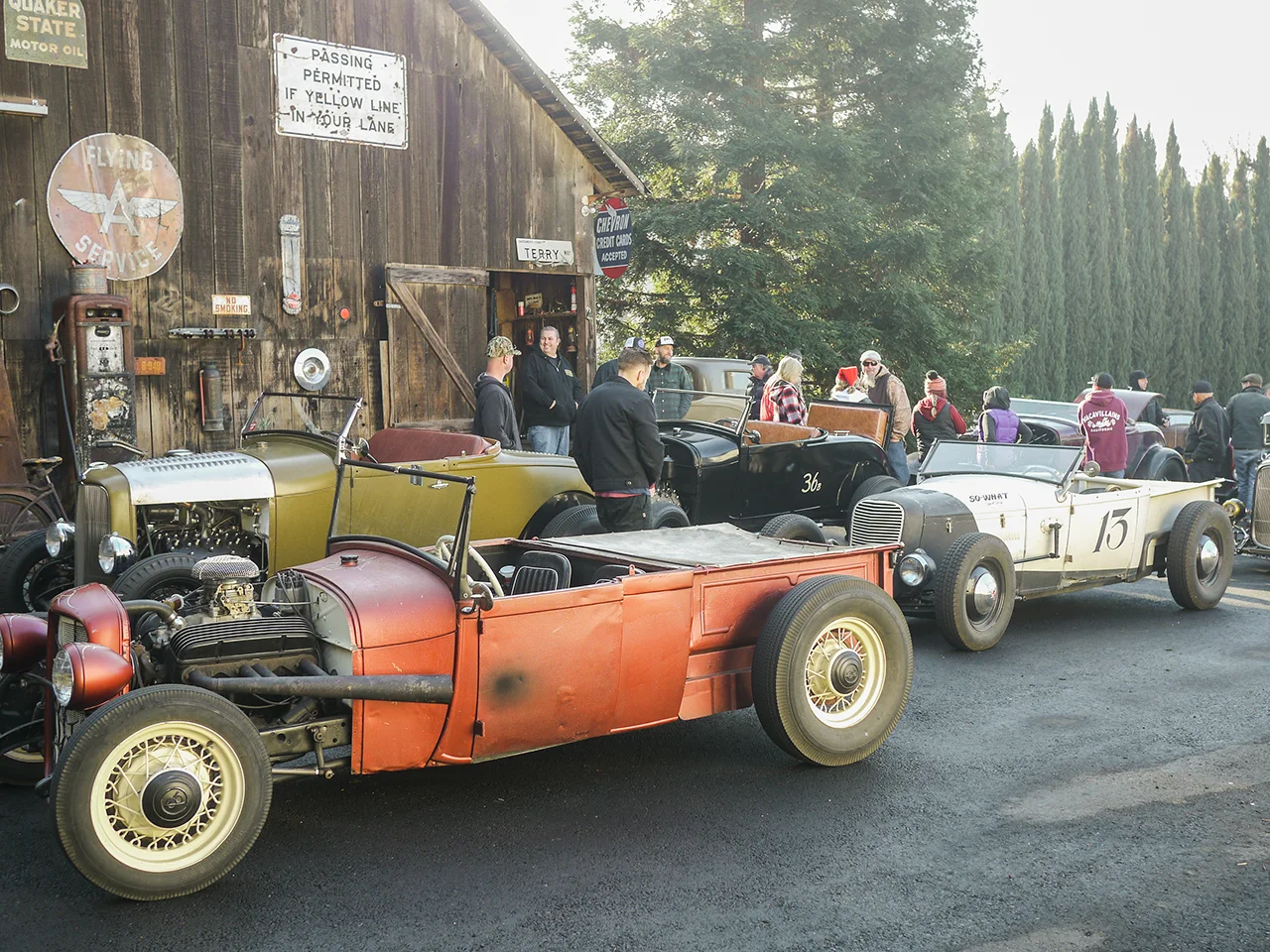 Cars and barns go together real nice. A peak at the Cox family hospitality. 