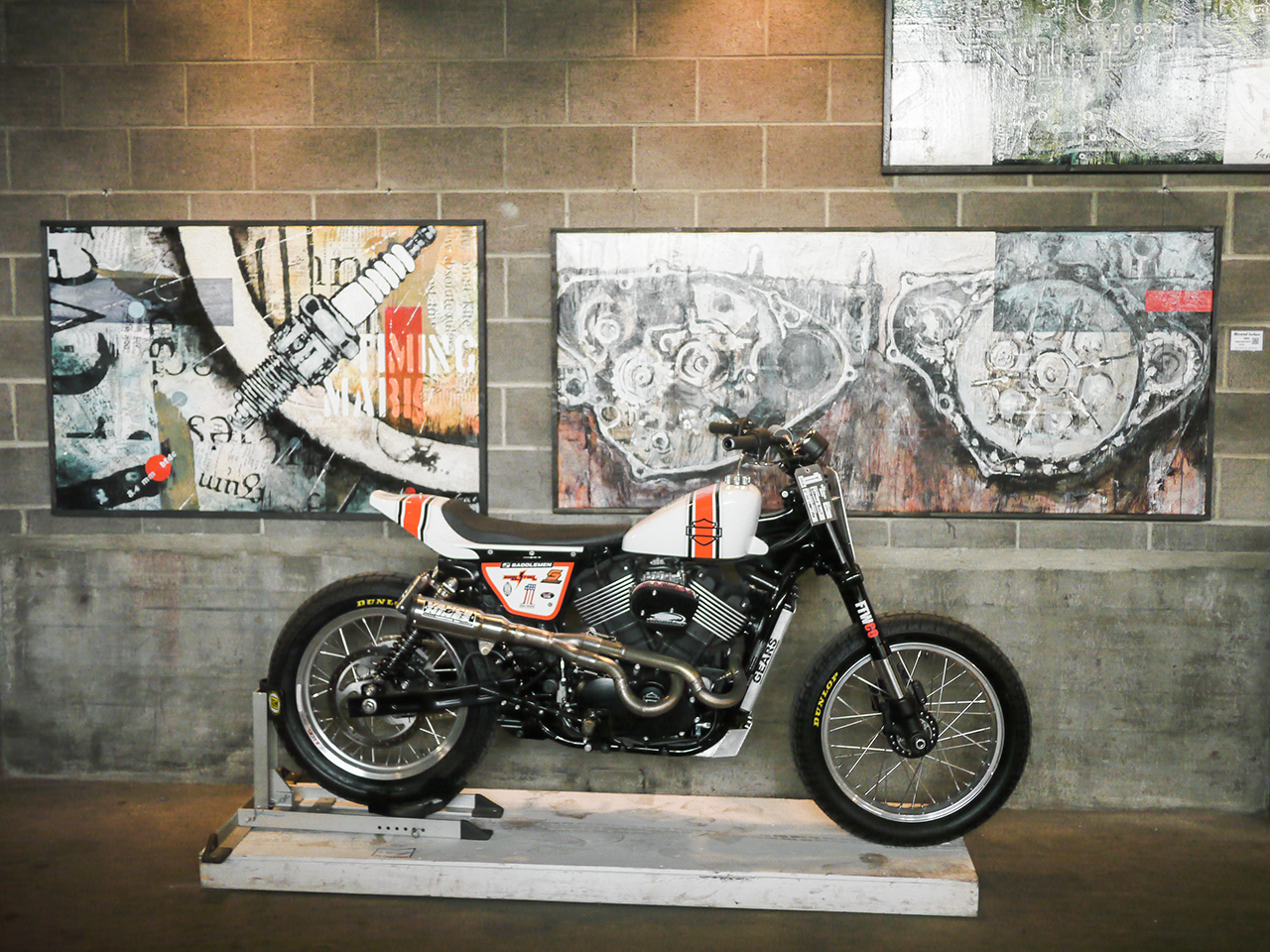One of the hallmarks of the One Moto Show is quality art staged with the motorcycles to show both to best advantage.