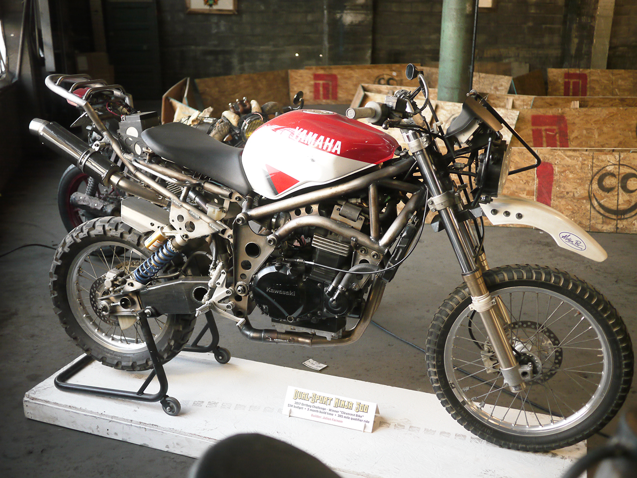 Julian Farnham's bike was built for the Dirtbag Challenge, which it won. Julian is an industrial designer and builder of well thought out Frankenstein bikes from way back.