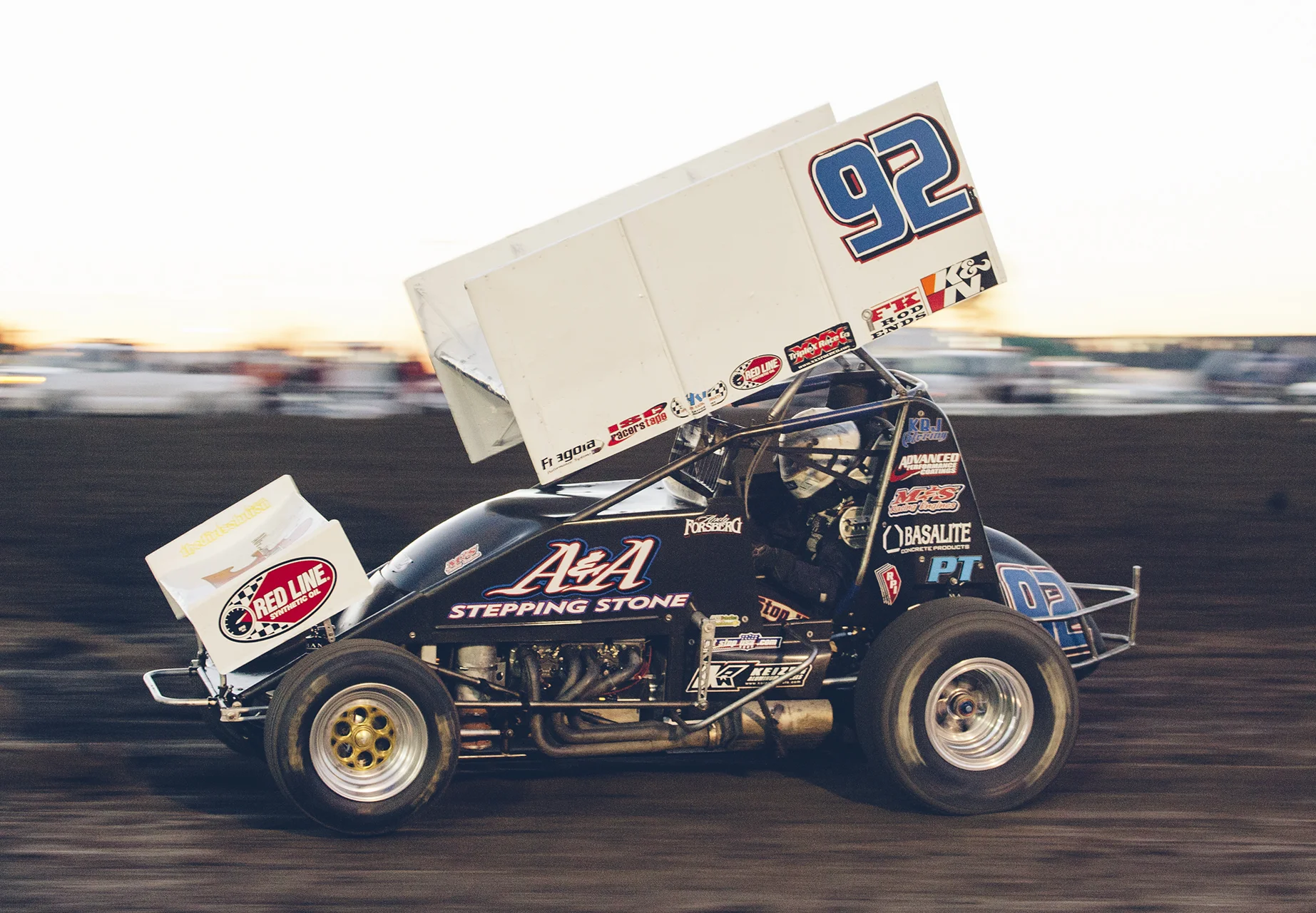 Andy races the family sprint car, Stockton Dirt Track, 2016.