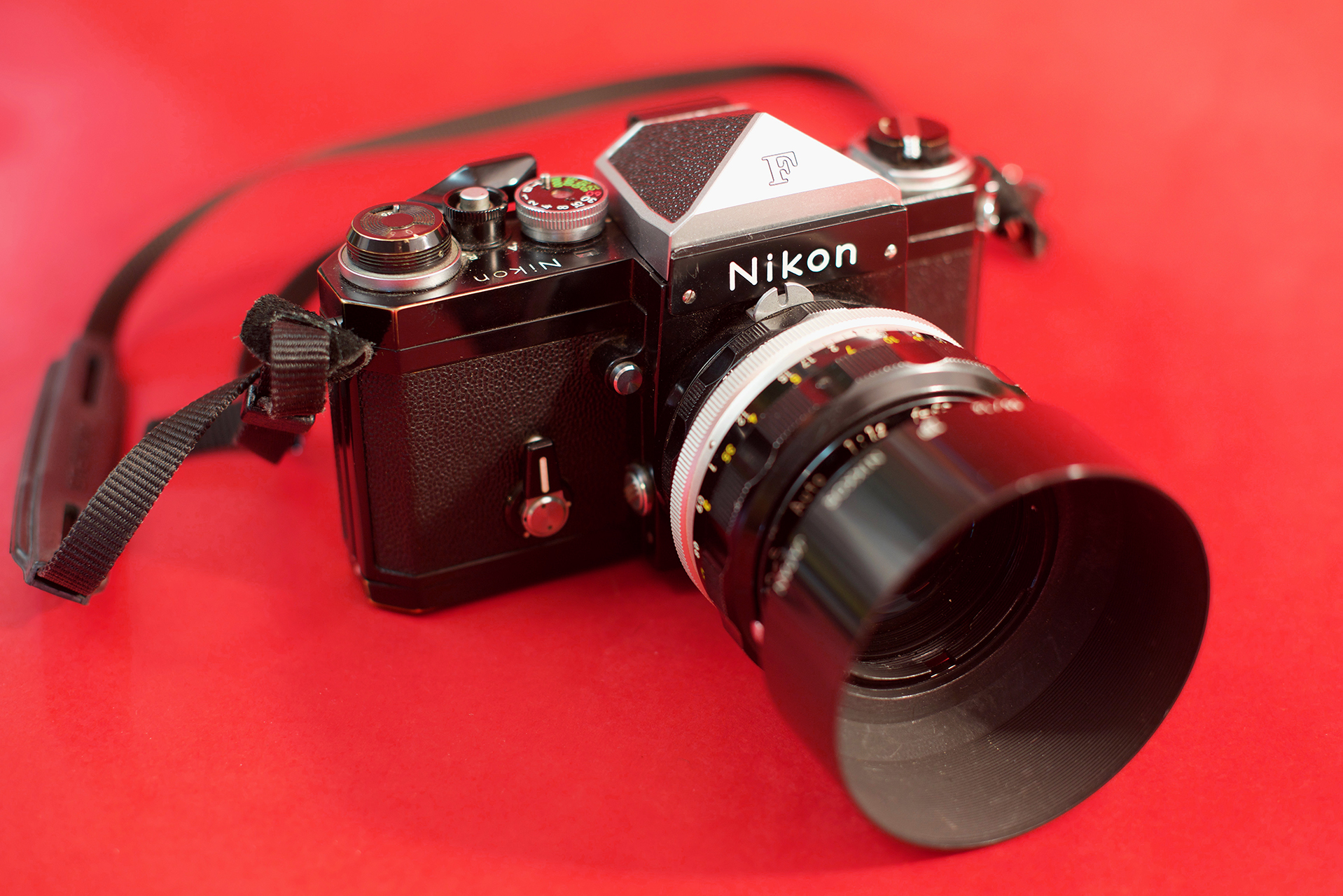 Nikon F — Rust Magazine